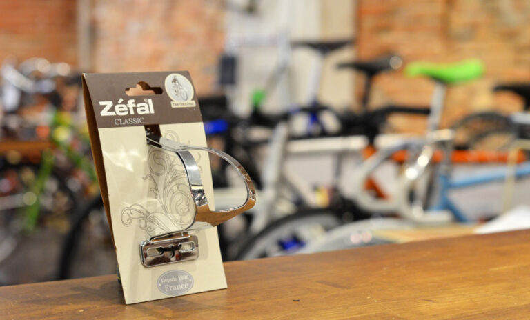 Cale-pied Christophe chromé