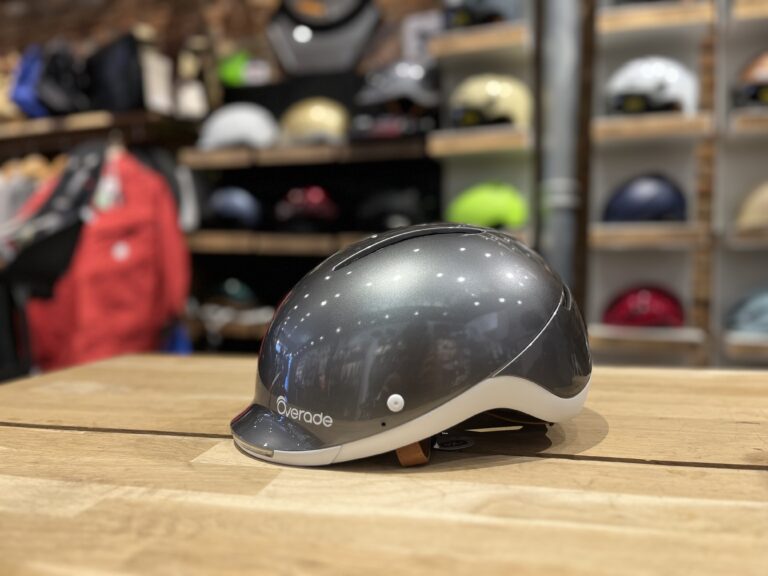 Overade LIFE - Casque Vélo Lumineux avec Clignotants (différentes couleurs)